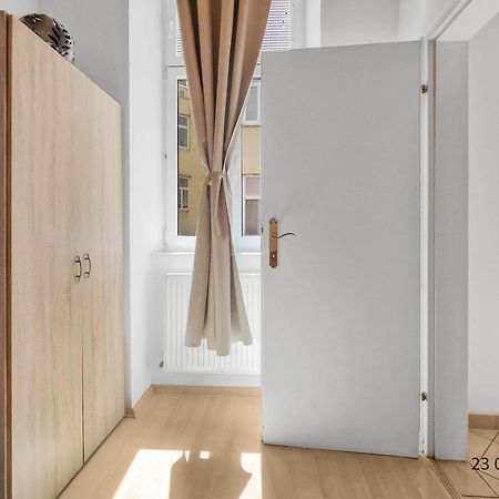 Four-Bedroom, Four King-Size Comfort Виена Екстериор снимка